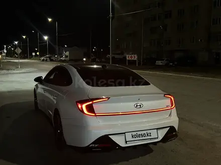 Hyundai Sonata 2022 года за 13 000 000 тг. в Атырау – фото 7