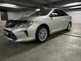 Toyota Camry 2015 года за 11 950 000 тг. в Алматы – фото 3