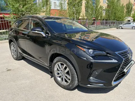 Lexus NX 200 2019 года за 16 500 000 тг. в Алматы