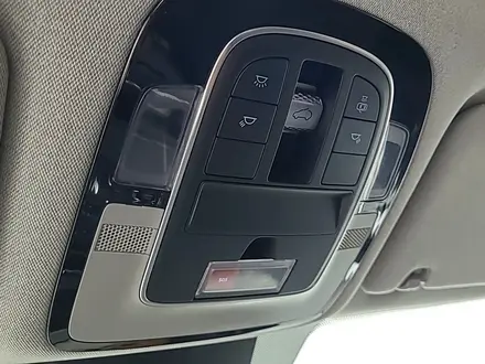 Hyundai Santa Fe 2021 года за 14 990 000 тг. в Алматы – фото 17