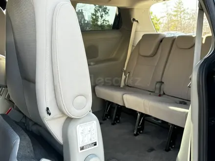 Kia Carnival 2015 года за 9 200 000 тг. в Астана – фото 13