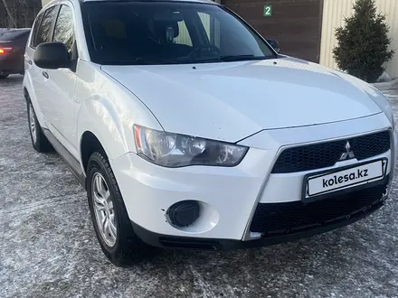 Mitsubishi Outlander 2011 года за 5 500 000 тг. в Астана – фото 4