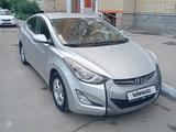 Hyundai Elantra 2015 годаfor6 500 000 тг. в Астана – фото 2