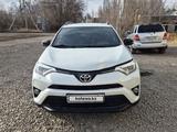 Toyota RAV4 2019 года за 10 500 000 тг. в Актобе – фото 4