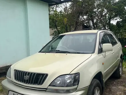 Toyota Harrier 1998 года за 3 300 000 тг. в Алматы – фото 2
