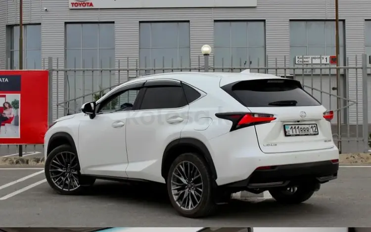 Lexus NX 200 2017 года за 17 000 000 тг. в Актау