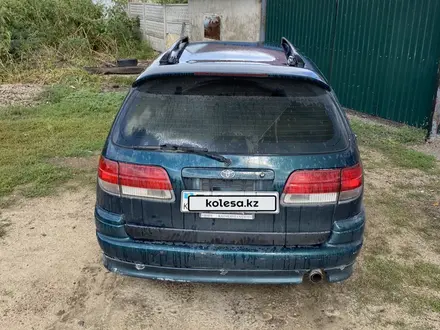 Toyota Caldina 1996 года за 1 900 000 тг. в Семей – фото 3