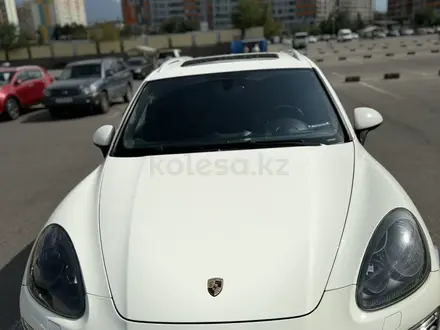 Porsche Cayenne 2010 года за 12 900 000 тг. в Астана – фото 2