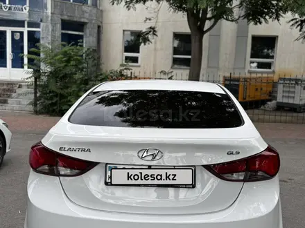 Hyundai Elantra 2016 года за 6 200 000 тг. в Шымкент – фото 4