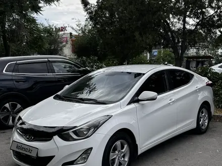 Hyundai Elantra 2016 года за 6 200 000 тг. в Шымкент – фото 3