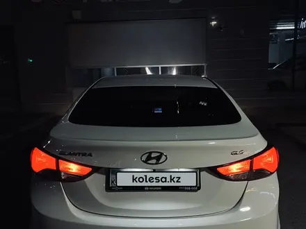 Hyundai Elantra 2016 года за 6 200 000 тг. в Шымкент – фото 7