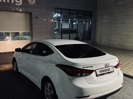 Hyundai Elantra 2016 года за 6 200 000 тг. в Шымкент – фото 8