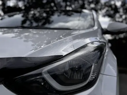 Hyundai Elantra 2016 года за 6 200 000 тг. в Шымкент – фото 10