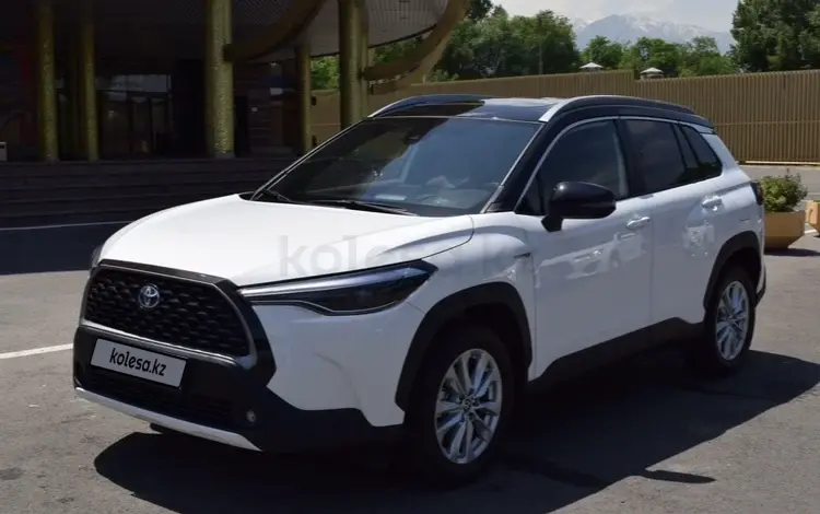 Toyota Corolla Cross 2022 года за 16 000 000 тг. в Алматы