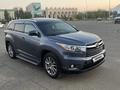 Toyota Highlander 2014 года за 16 000 000 тг. в Уральск – фото 2