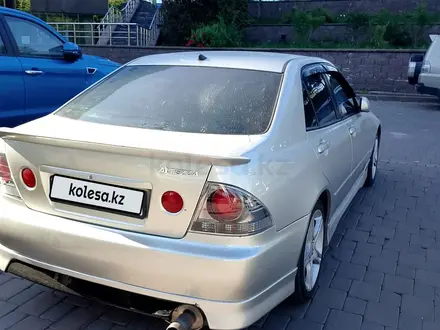 Toyota Altezza 1999 года за 3 800 000 тг. в Алматы – фото 2