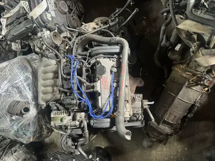 Двигатель Мотор АКПП Автомат K5M объем 2.5 литр Kia Carnival Кия Карнивал за 500 000 тг. в Алматы
