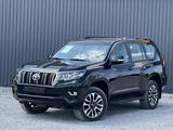Toyota Land Cruiser Prado 2022 года за 34 200 000 тг. в Актобе