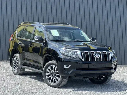 Toyota Land Cruiser Prado 2022 года за 35 000 000 тг. в Актобе – фото 2