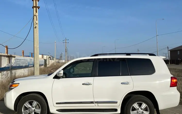 Toyota Land Cruiser 2015 годаүшін28 500 000 тг. в Атырау