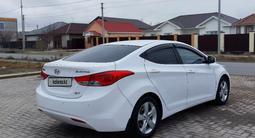 Hyundai Elantra 2014 годаfor6 880 000 тг. в Атырау – фото 3