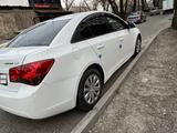 Chevrolet Cruze 2011 года за 3 300 000 тг. в Алматы – фото 3