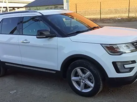 Ford Explorer 2016 годаүшін15 000 000 тг. в Атырау – фото 3