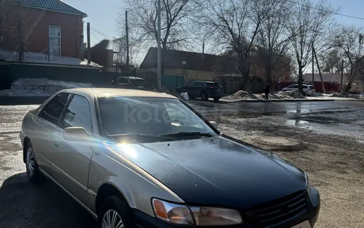 Toyota Camry 1999 года за 2 800 000 тг. в Актобе