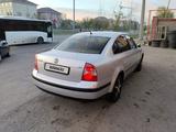 Volkswagen Passat 2002 года за 2 000 000 тг. в Астана – фото 4