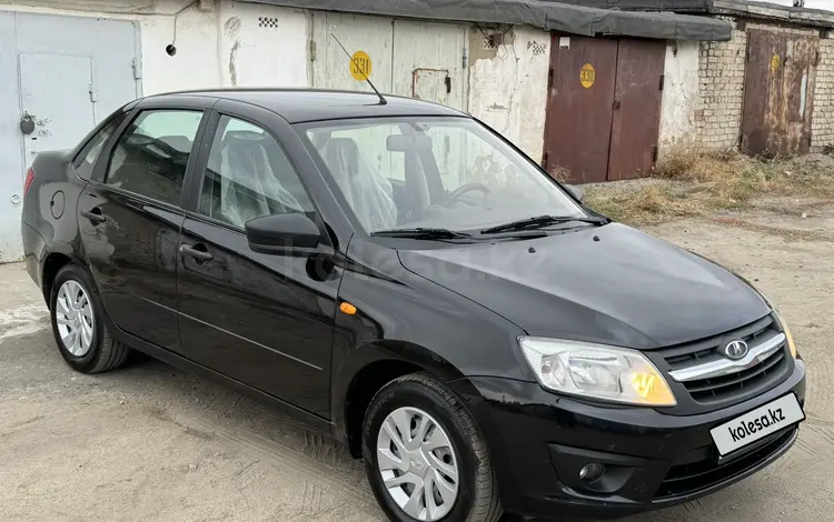 ВАЗ (Lada) Granta 2190 2017 годаүшін3 450 000 тг. в Актобе