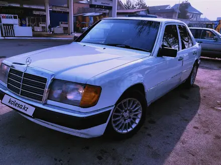Mercedes-Benz E 230 1990 года за 1 350 000 тг. в Алматы – фото 24