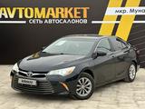 Toyota Camry 2015 годаfor8 650 000 тг. в Атырау