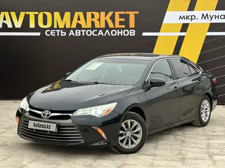 Toyota Camry 2015 года за 8 650 000 тг. в Атырау