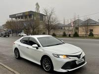 Toyota Camry 2019 годаүшін12 500 000 тг. в Шымкент