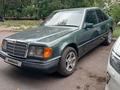 Mercedes-Benz E 230 1992 года за 1 500 000 тг. в Караганда – фото 2