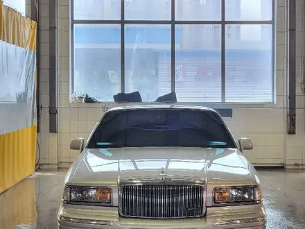 Lincoln Town Car 1996 года за 10 000 000 тг. в Астана – фото 40