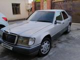 Mercedes-Benz E 200 1993 годаfor1 500 000 тг. в Шымкент – фото 2