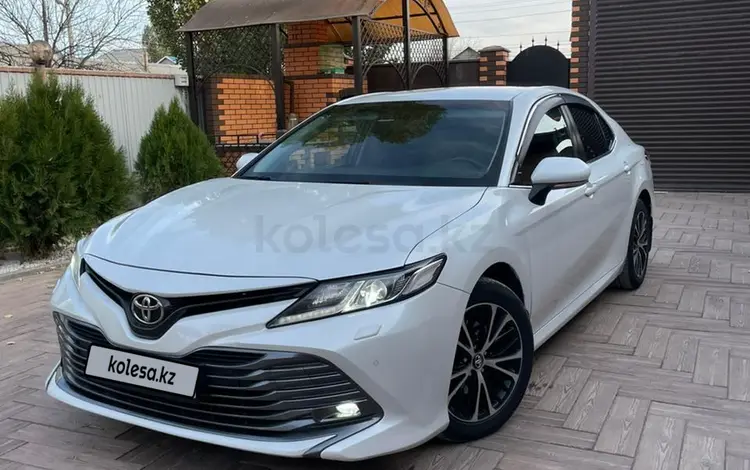 Toyota Camry 2019 годаfor13 200 000 тг. в Актобе