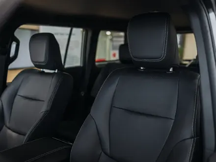 Toyota Land Cruiser Luxe 2025 года за 68 590 000 тг. в Астана – фото 7