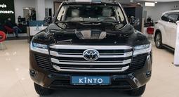 Toyota Land Cruiser Luxe 2025 года за 70 890 000 тг. в Астана – фото 2
