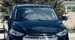 Hyundai Elantra 2017 года за 5 500 000 тг. в Актобе