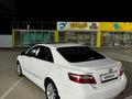 Toyota Camry 2008 года за 6 600 000 тг. в Актобе – фото 3