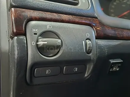 Volvo S80 1999 года за 2 080 000 тг. в Алматы – фото 17