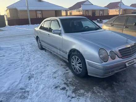 Mercedes-Benz E 240 2001 года за 3 400 000 тг. в Костанай – фото 3