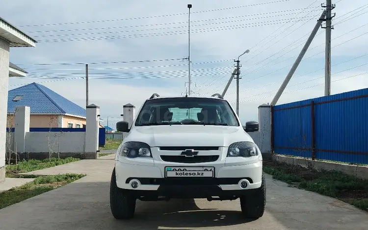 Chevrolet Niva 2014 года за 3 800 000 тг. в Атырау