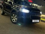 Chevrolet Captiva 2014 года за 6 500 000 тг. в Алматы – фото 2