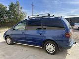 Volkswagen Sharan 1996 годаүшін2 000 000 тг. в Шымкент – фото 3