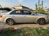 Hyundai Sonata 2007 годаүшін3 500 000 тг. в Алматы – фото 2