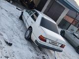 Mercedes-Benz E 250 1986 года за 700 000 тг. в Талдыкорган – фото 2