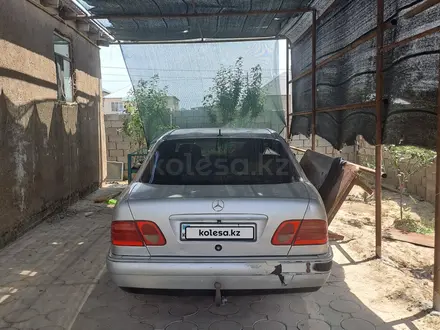 Mercedes-Benz E 230 1996 года за 1 500 000 тг. в Шымкент – фото 4